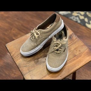 Men’s Vans Size 10
